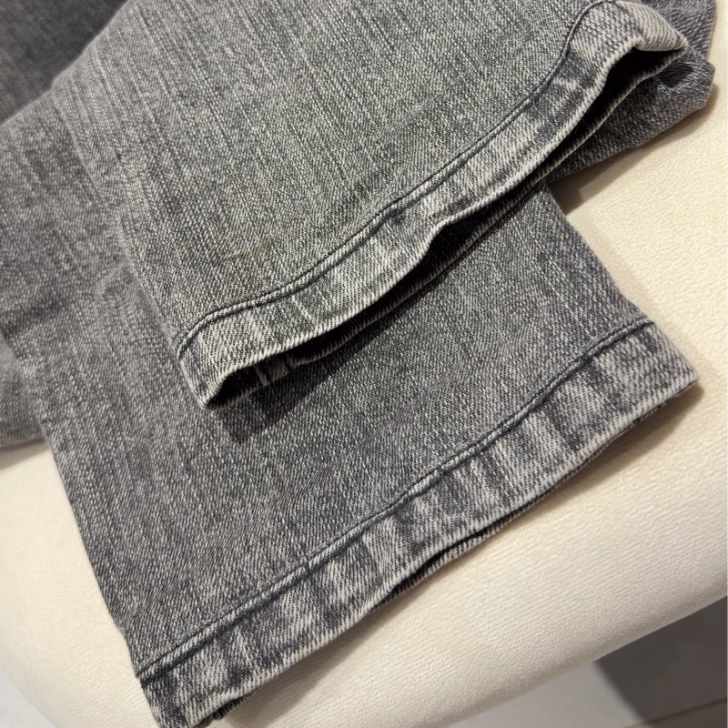 CHANEL 牛仔黑灰色🎆經典靴型褲-大Logo-5