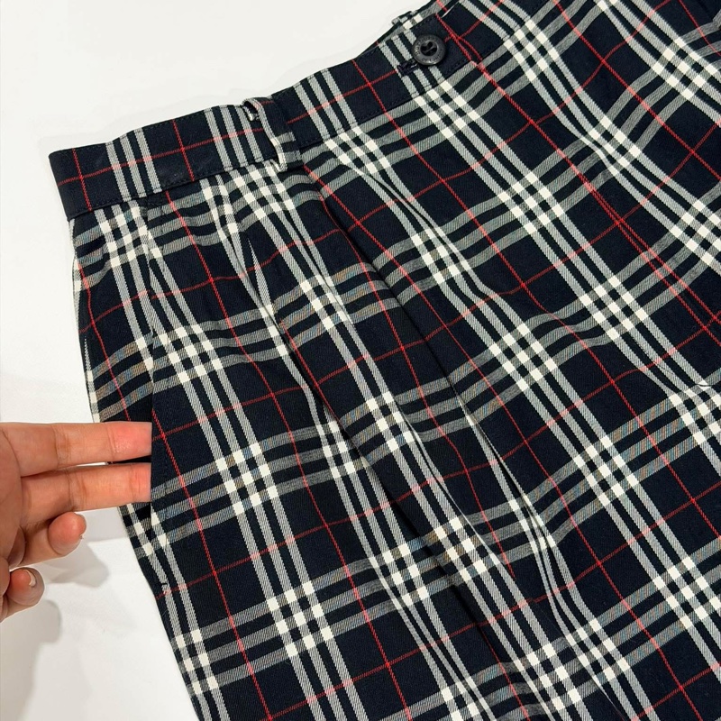 Burberry 格紋五分褲-3