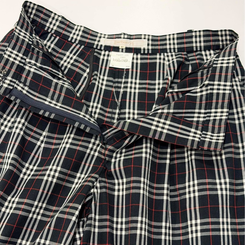 Burberry 格紋五分褲-7