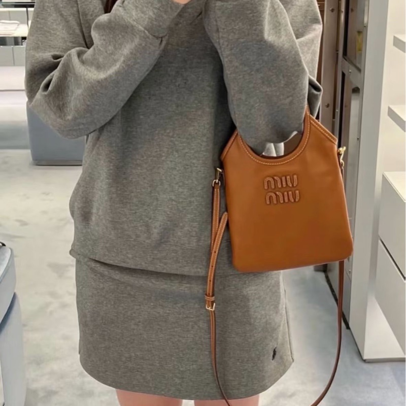 Miu Miu Ivy 迷你 手提袋 干邑色-4