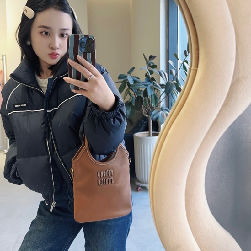 Miu Miu Ivy 迷你 手提袋 干邑色-2