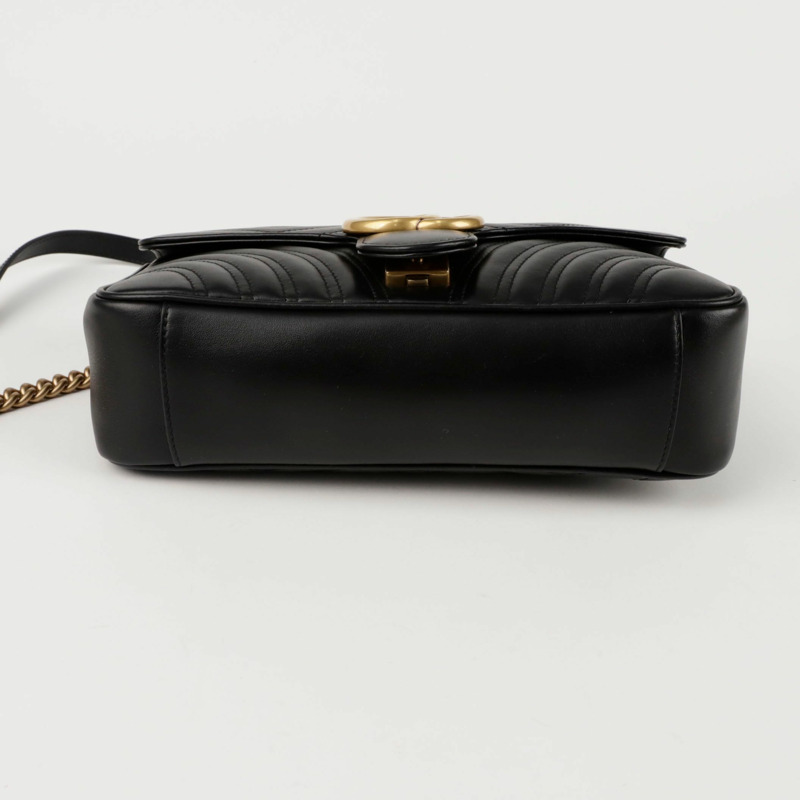 GUCCI GG Marmont 小型絎縫單肩包 黑色-4