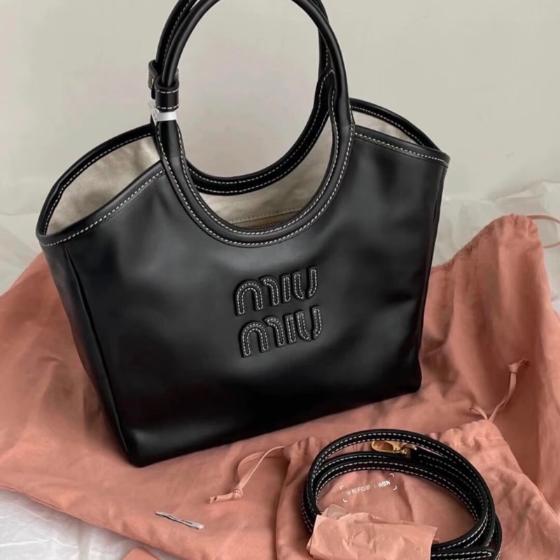 Miu Miu Ivy 皮革手提袋 小號-0