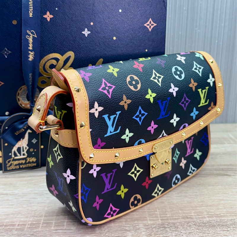 LV M92639 超新限量絕版停產村上隆聯名黑彩肩背斜背郵差包-2