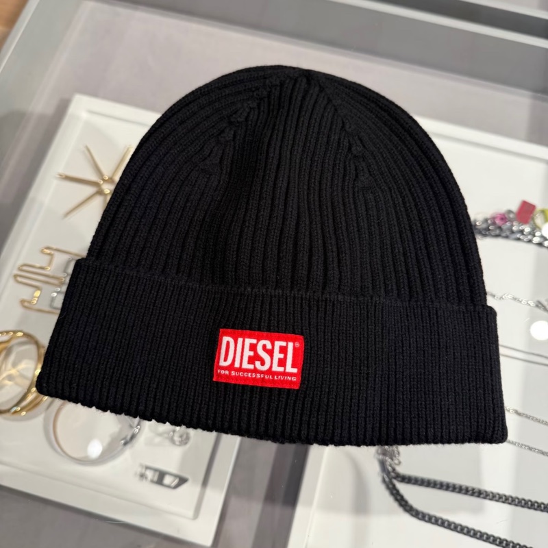 Diesel 冷帽 黑/ 白-0