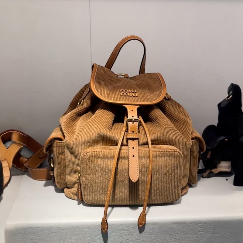 🎉新品好折扣✨Miu Miu 5BZ042 燈芯絨皮革拼接後背包 棕啡色-6