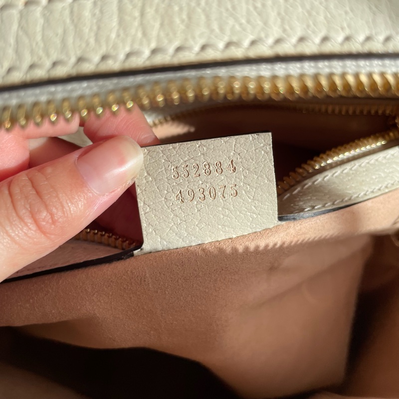 Gucci蘋果圖案PVC白皮革後背包pm-15