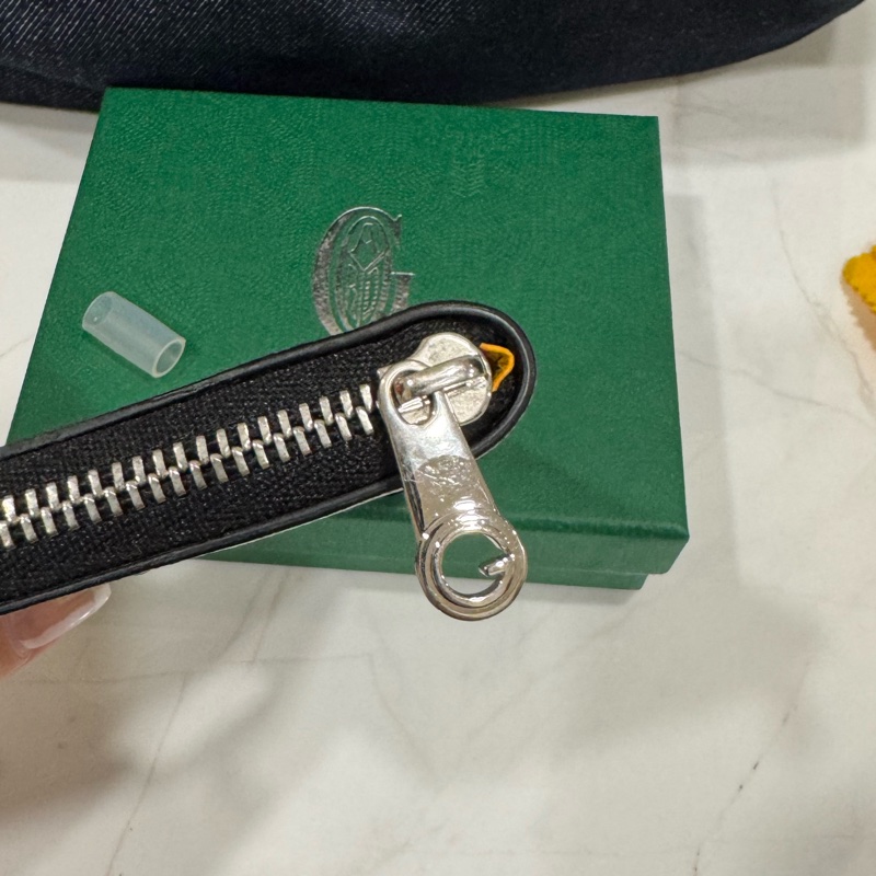 Goyard 經典黑色零錢卡包-7