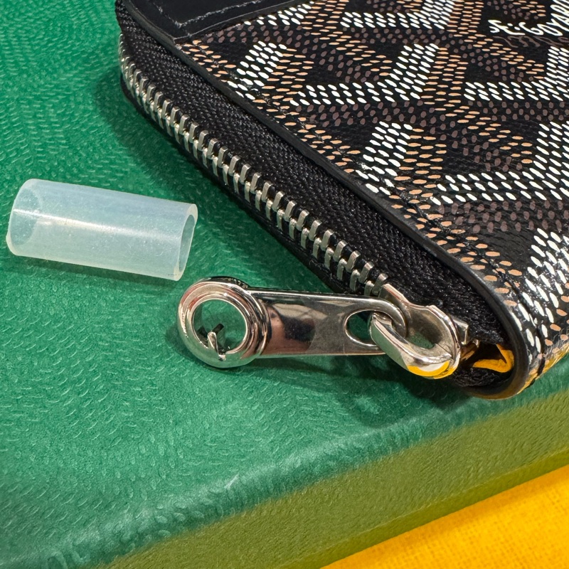 Goyard 經典黑色零錢卡包-9