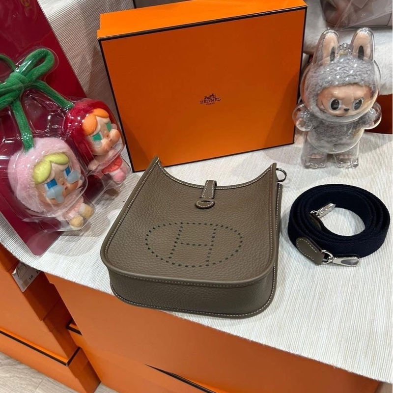 Hermes mini evelyne,大象灰,STAMP K-3