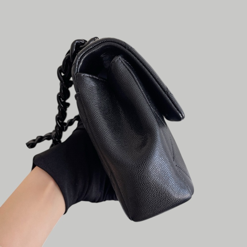 Chanel Caviar so black-5