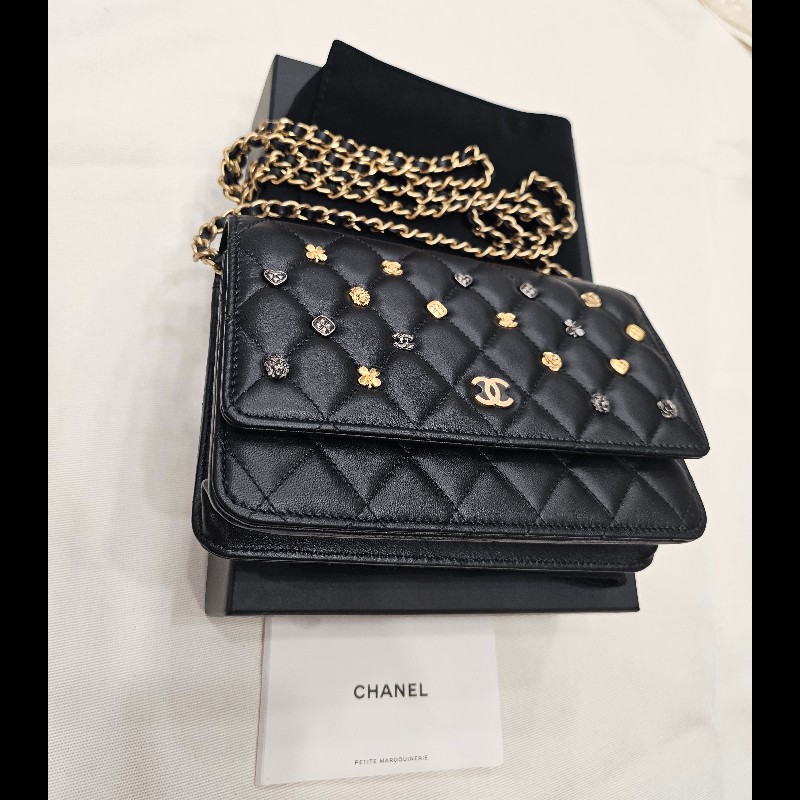 Chanel  WOC(黑)晶片款-1