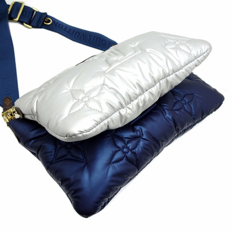 路易威登 2021 秋冬 Maxi Multi Pochette Accessoires 女士單肩包 M21057(已停產)Monogram Pillow,海軍藍和銀色-2