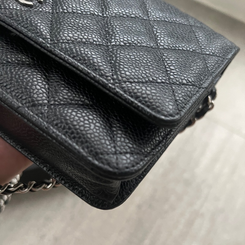 Chanel 黑色荔枝牛銀釦Woc-9