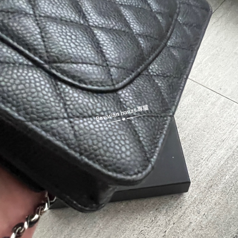 Chanel 黑色荔枝牛銀釦Woc-12