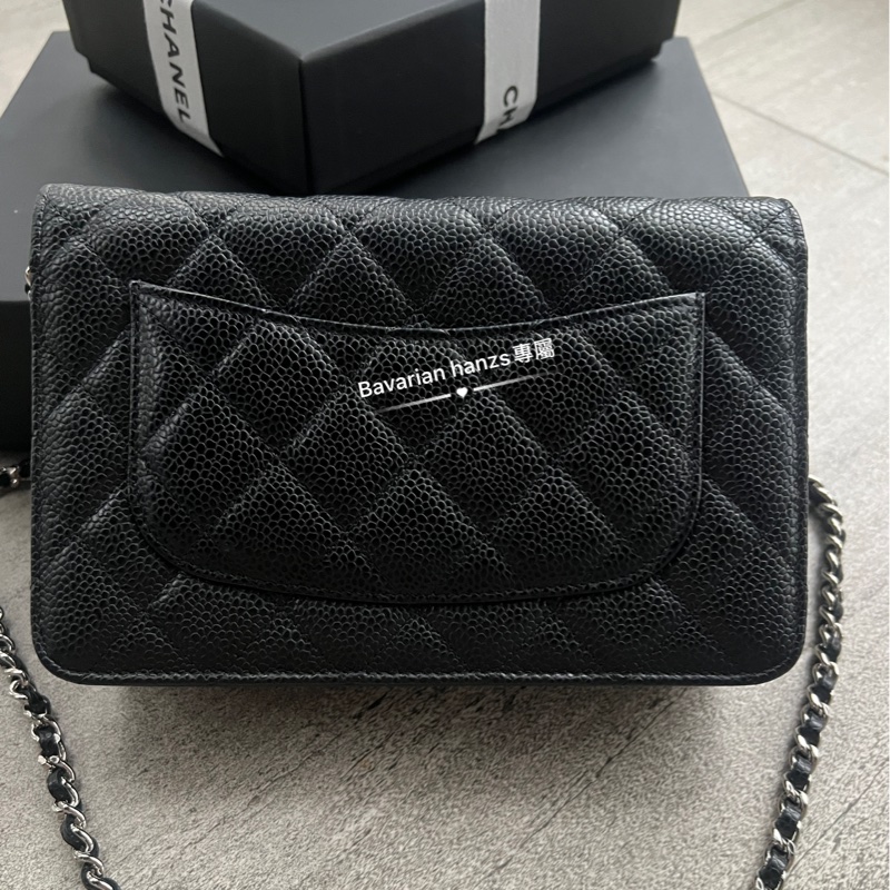 Chanel 黑色荔枝牛銀釦Woc-15