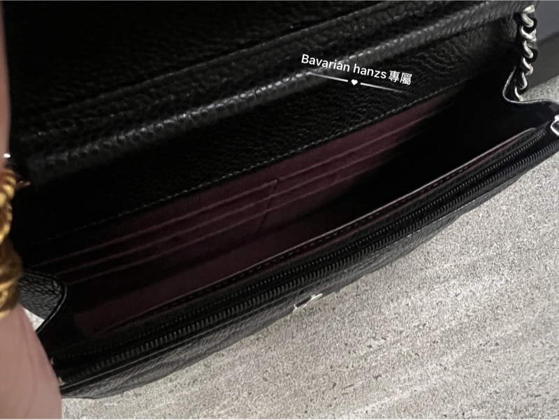 Chanel 黑色荔枝牛銀釦Woc-26