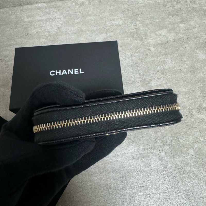 正品 Chanel 經典黑金拉鍊零錢包-4