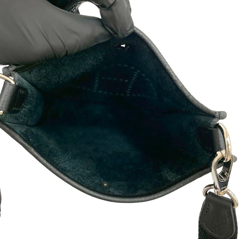 全新未使用,黑色 HERMES Evelyn TPM Taurillon Clemence 皮革迷你肩背包,貨號 64620,U 字印記-8