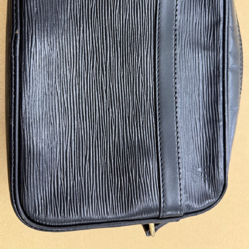 🌷Louis Vuitton EPI水波紋斜背包側背包|經典花紋✦fufu style 精品✦ 氣質款|-6