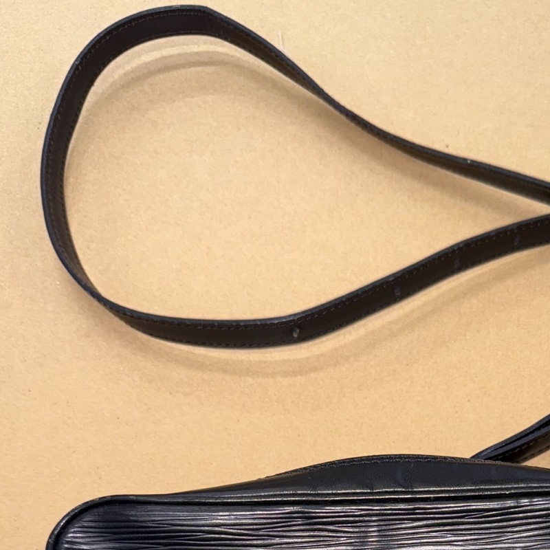 🌷Louis Vuitton EPI水波紋斜背包側背包|經典花紋✦fufu style 精品✦ 氣質款|-18