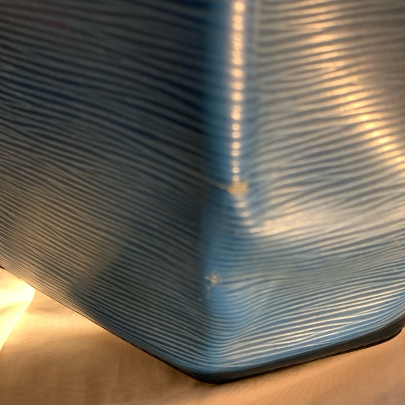 LOUIS VUITTON 水波紋epi八角形皮革肩背包 側背包 藍色水波紋配黑色皮革1992年老包-47