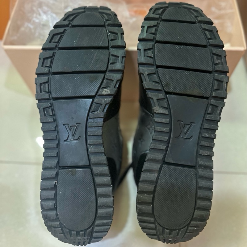 LOUIS VUITTON路易威登 RUN AWAY 黑色運動鞋-8