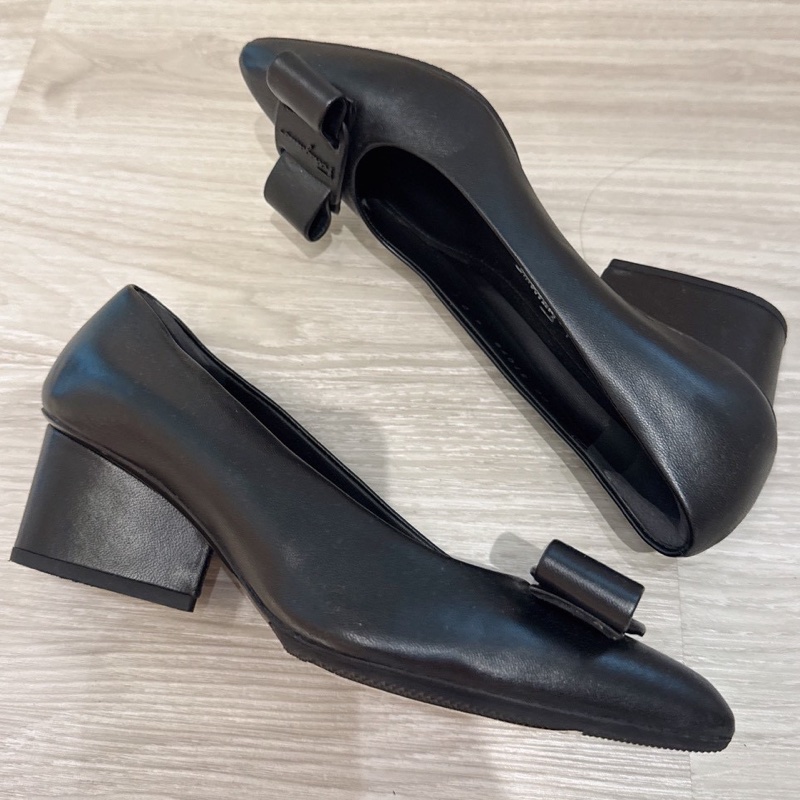 SF 經典黑色蝴蝶結尖頭跟鞋 37號-4