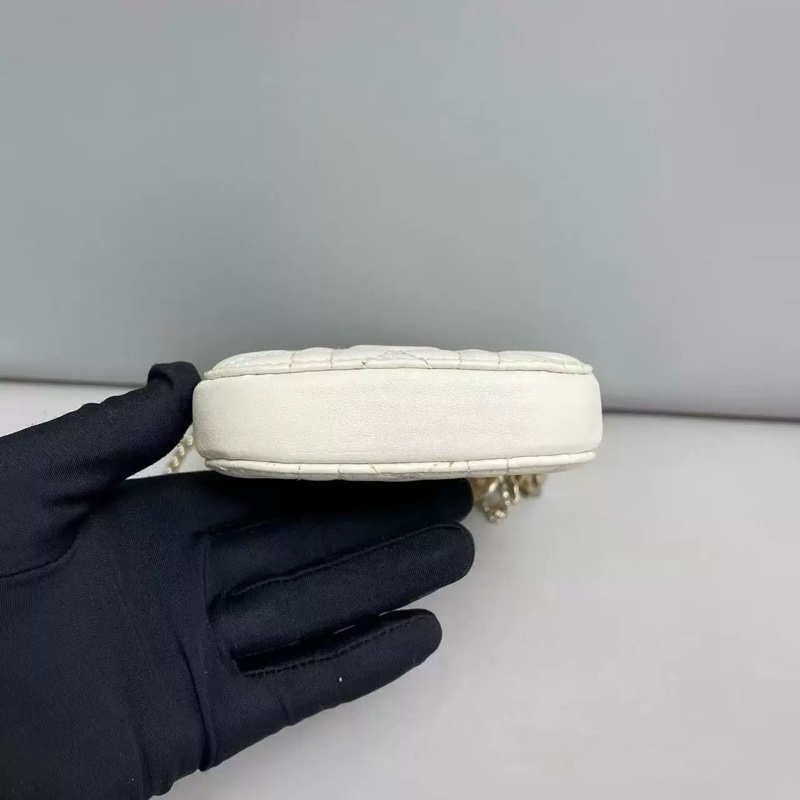 Dior 迪奧 蒙田 愛心壓紋手機包 白色-3