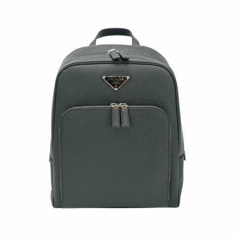 Prada Saffiano皮革琺瑯金屬標誌後背包(2VZ102-黑)