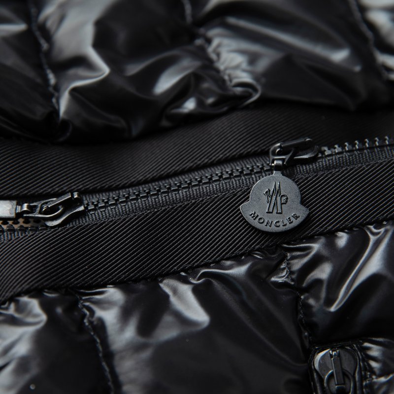 ❤️ MONCLER 實用羽絨背心-7