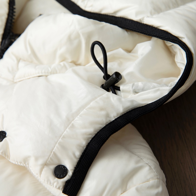 ❤️ MONCLER 白色羽絨外套-6