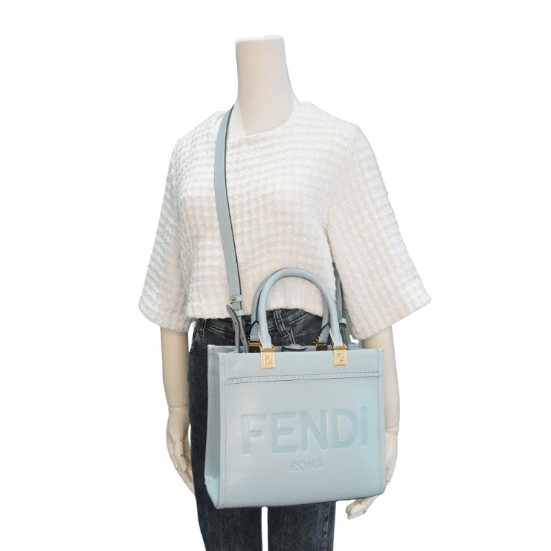 Fendi Sunshine 小牛皮金釦小型二用包(8BH394-淡藍)-5