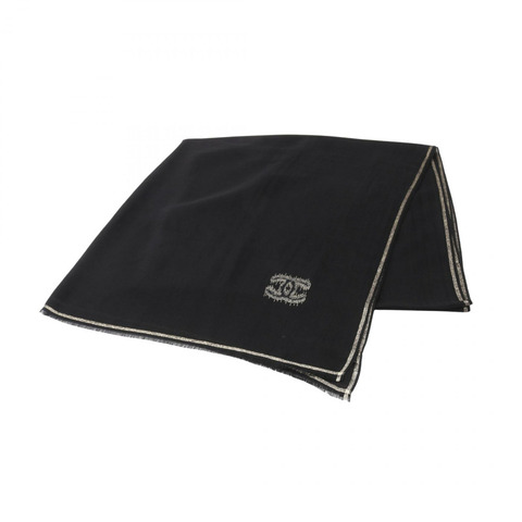 香奈兒 COCO 標誌披肩，羊絨材質，黑色金色，二手女款