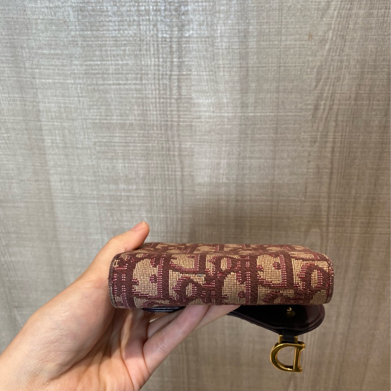 Dior 棗紅色緹花三折短夾-10