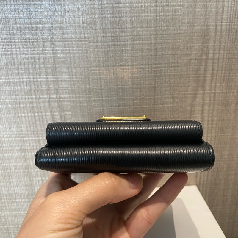 Prada 水波紋三折錢包-4