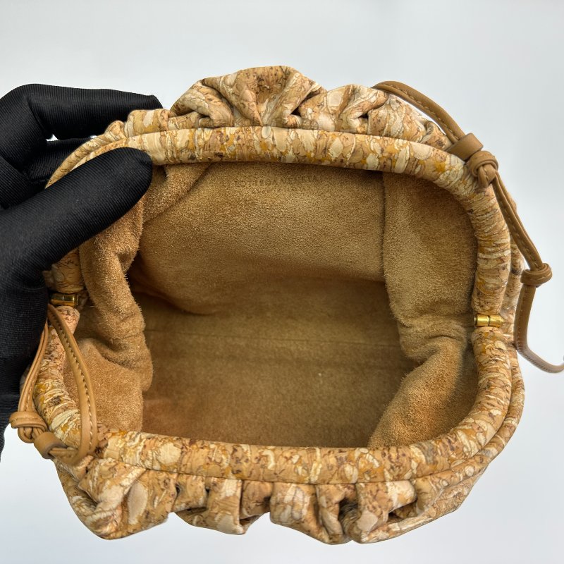 Bottega Veneta 圖案皮革雲朵迷你包 女士金色-5