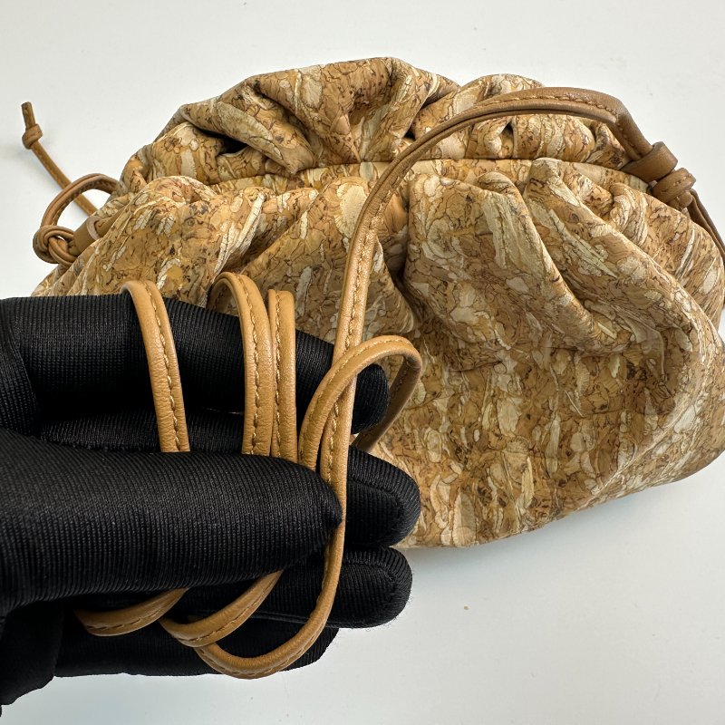 Bottega Veneta 圖案皮革雲朵迷你包 女士金色-6