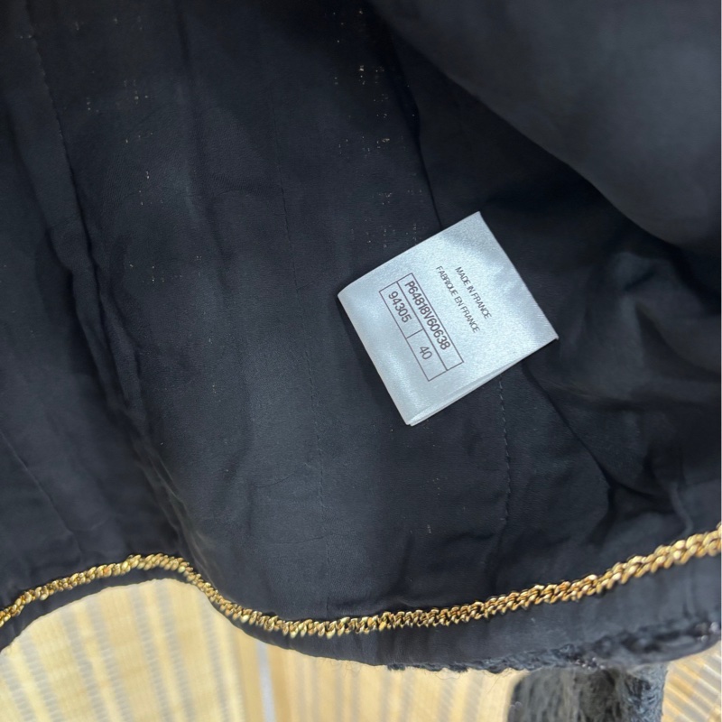 Chanel 2020秋冬預告系列 20b經典小黑外套 40碼 全新吊牌-2