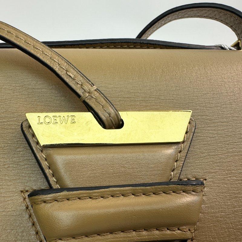 LOEWE 巴塞隆納系列斜背包-5