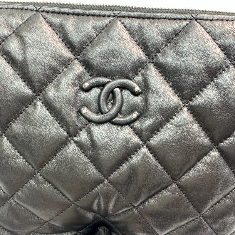 香奈兒 黑色 菱格紋方形 手拿包-6