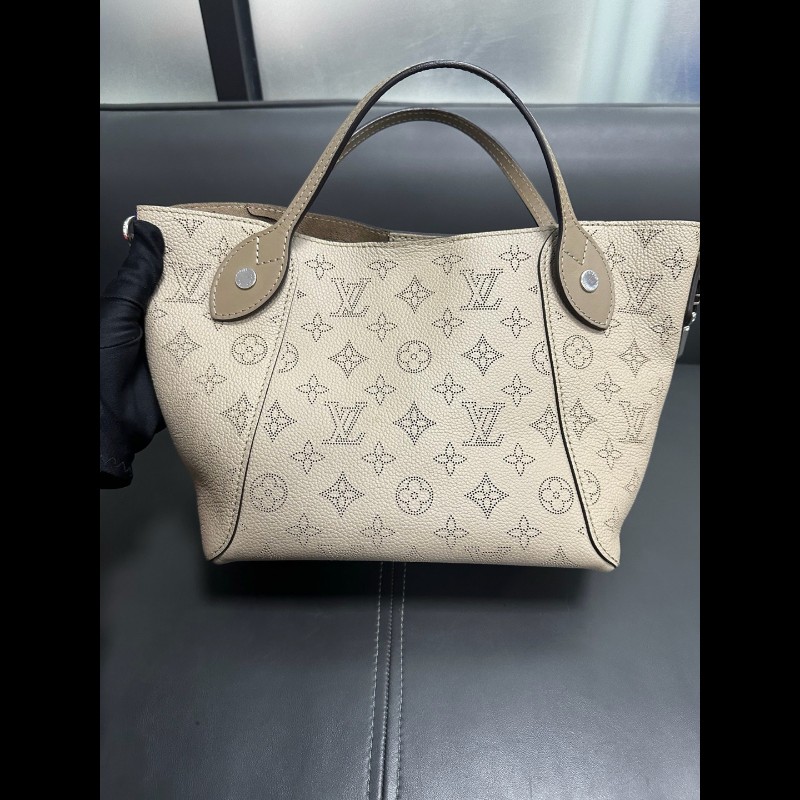 LV路易威登 Hina大象灰菜籃子 鏤空月光女神-5