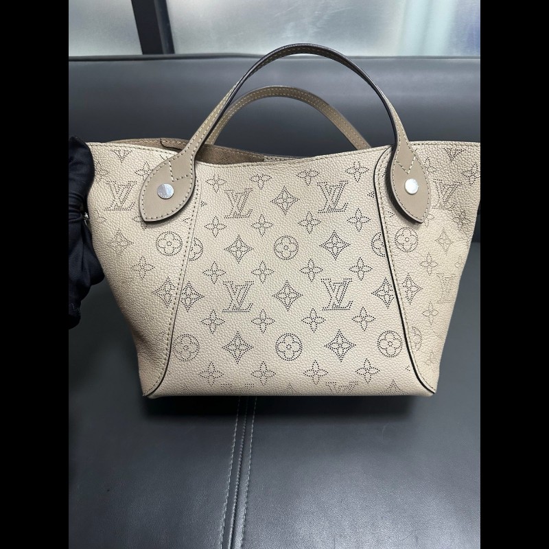 LV路易威登 Hina大象灰菜籃子 鏤空月光女神-6