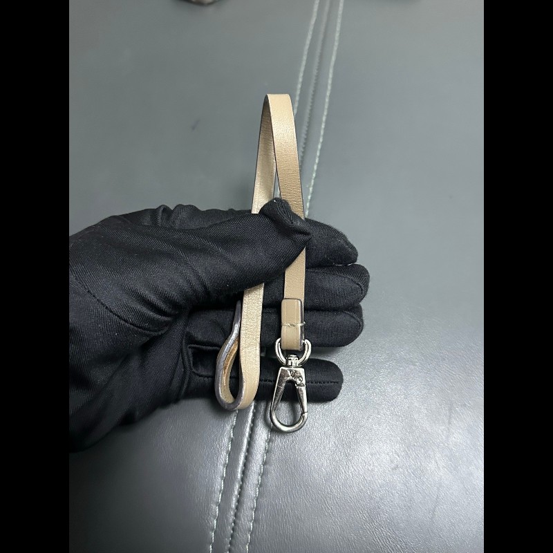 LV路易威登 Hina大象灰菜籃子 鏤空月光女神-22