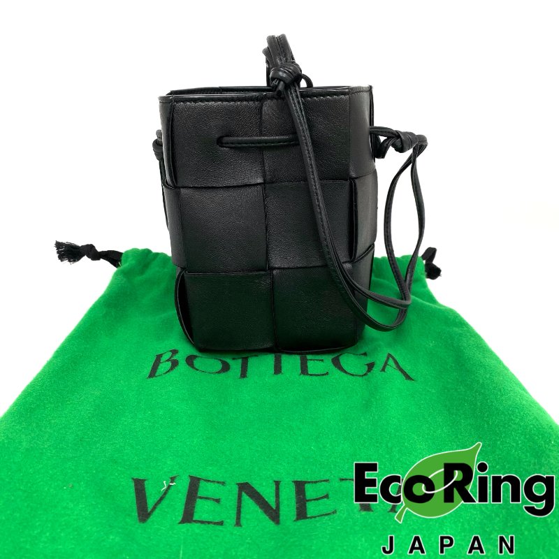 ☆ Bottega Veneta 寶緹嘉 Black Lambskin Mini Cassette Bucket Bag 黑色小羊皮迷你水桶袋 - 257023338-0