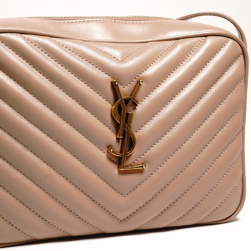 YSL 牛皮金釦山形紋拉鍊相機包(絕版品、奶茶色)-5