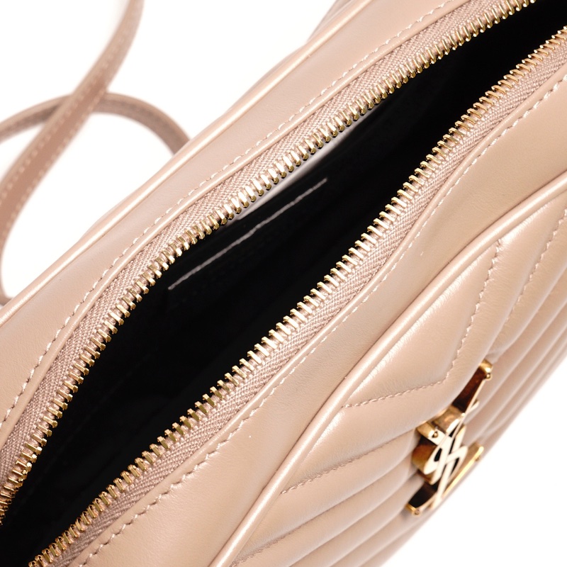 YSL 牛皮金釦山形紋拉鍊相機包(絕版品、奶茶色)-6