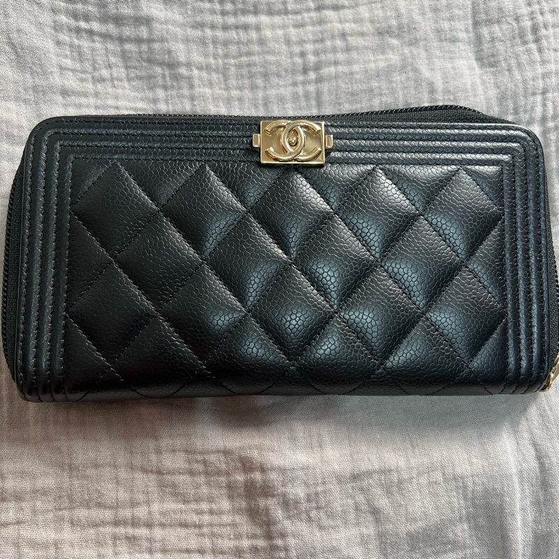 Chanel boy系列長夾牛皮魚子醬（附盒子防塵套晶片卡緞帶）-5