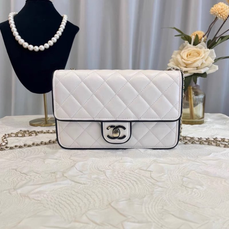 Chanel 25P 黑白熊貓拼色Woc鏈條包 全新配件塵袋購證-0