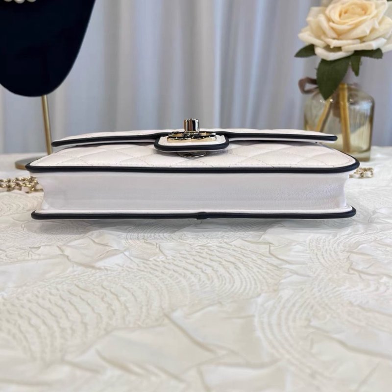 Chanel 25P 黑白熊貓拼色Woc鏈條包 全新配件塵袋購證-3